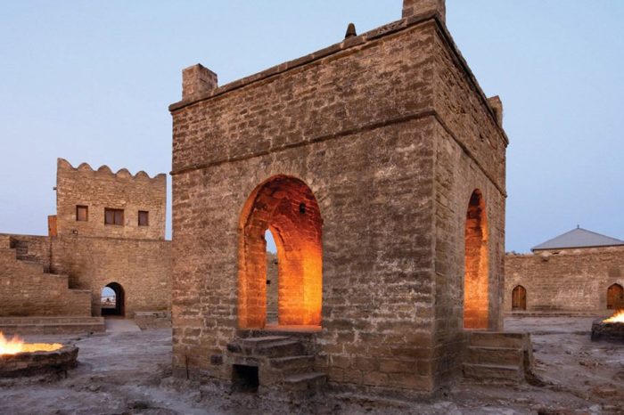 Absheron Tour: Gala-Ateshgah-Yanardag